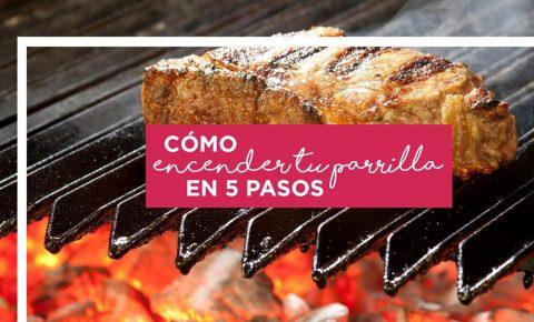 Cómo encender tu parrilla al carbón en 5 pasos