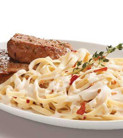 Fettuccine al tequila con medallones