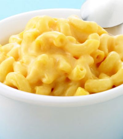 Mac and cheese con habanero tostado y aceite de trufas
