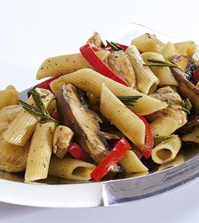 Penne rigate y portobellos a la pimienta negra