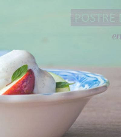Postre de manzanas en almíbar con yogurt
