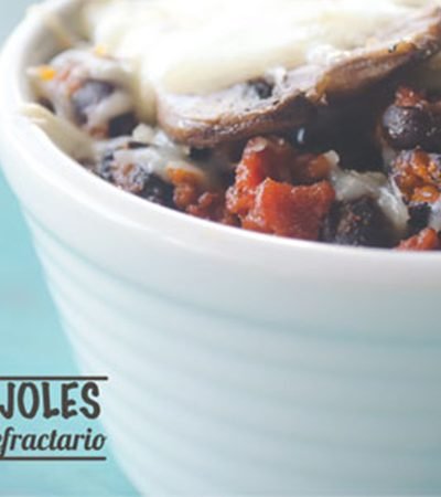 Refractario de hongos y frijoles