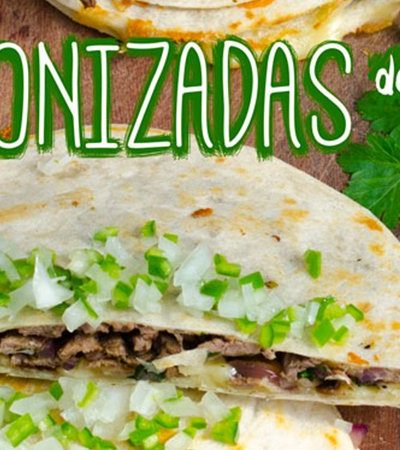 Sincronizadas de bistec con salsa arriera