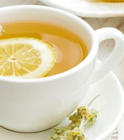 Té verde con hierbabuena y limón
