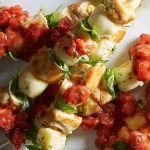 brochetas-de-pavo-con-queso-y-albahaca_recetas_chef-oropeza-jpg