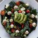 Ensalada de espinacas con vinagreta de ajonjolí